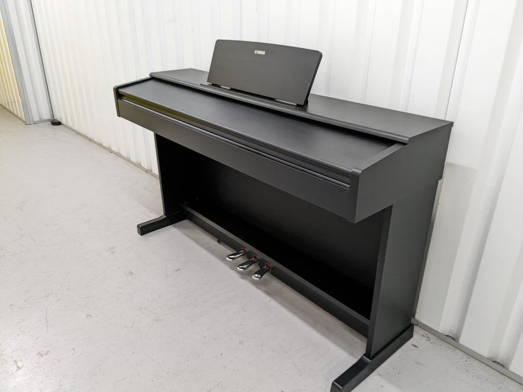 Yamaha Arius YDP-144 digital piano in satin black, weighted keys, stock nr 22305