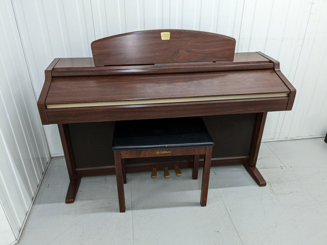 YAMAHA CLAVINOVA CLP-950 Digital Piano and stool in mahogany stock nr 22334