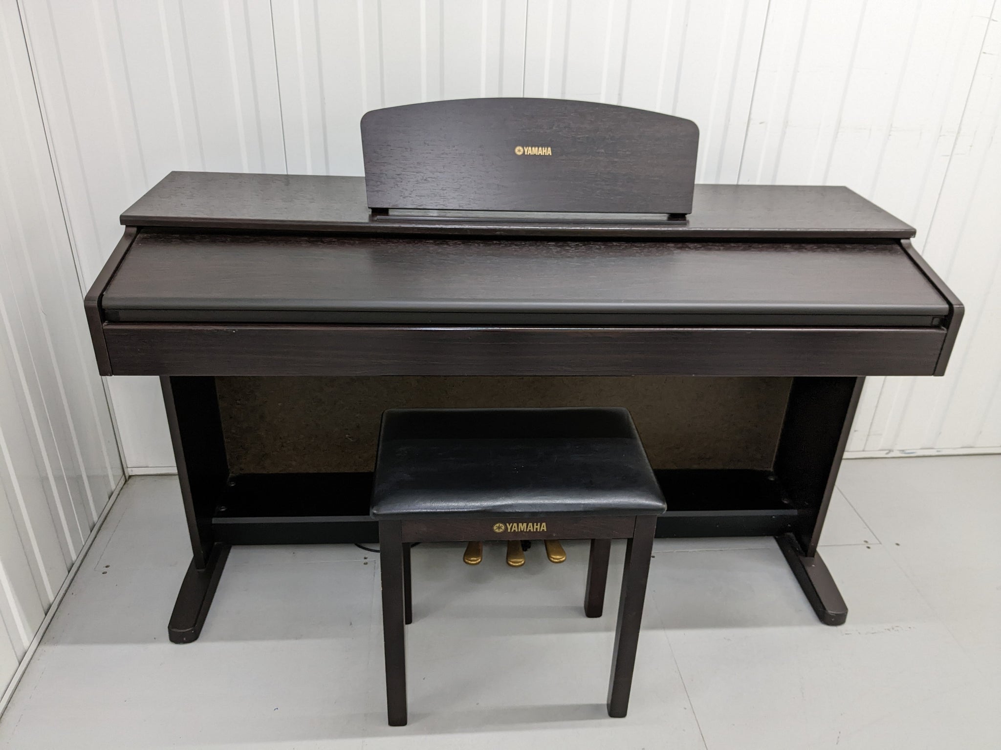 Yamaha Arius YDP-121 Digital Piano and stool in dark rosewood stock nr –  Sulinda Music