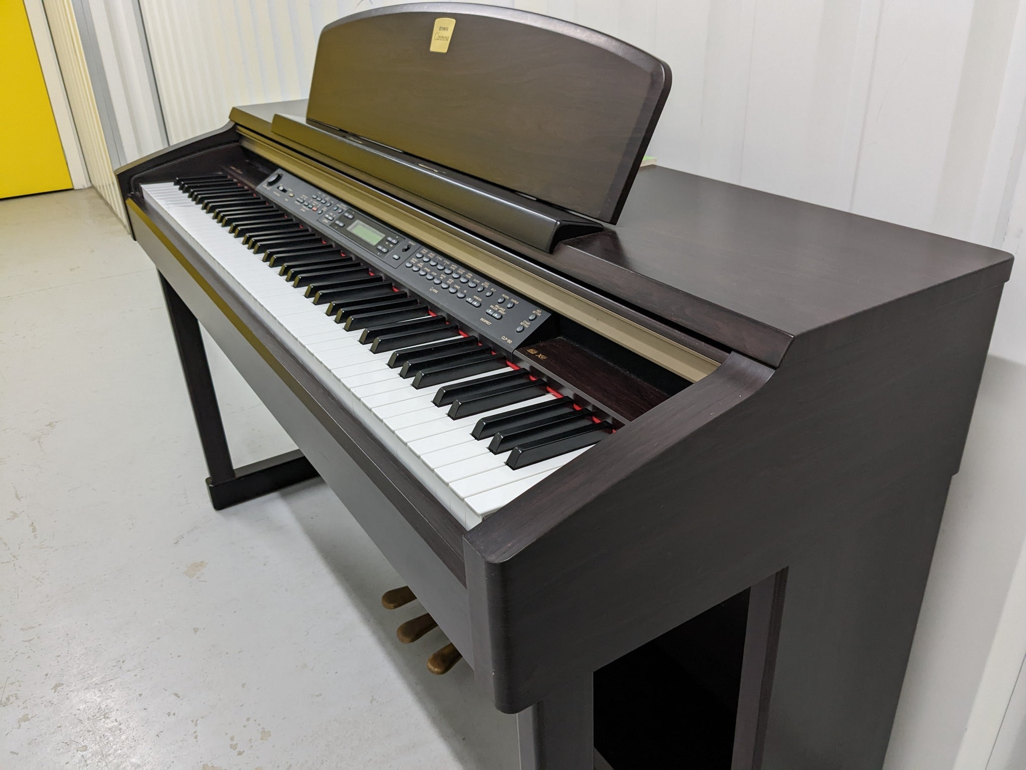 Yamaha Clavinova CLP-150 Digital Piano in dark rosewood colour stock n –  Sulinda Music