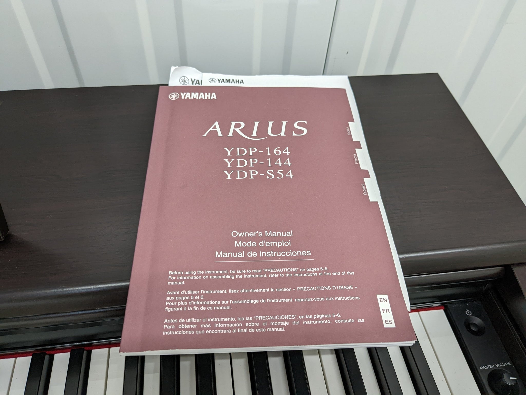 Yamaha Arius YDP digital piano in rosewood, weighted keys
