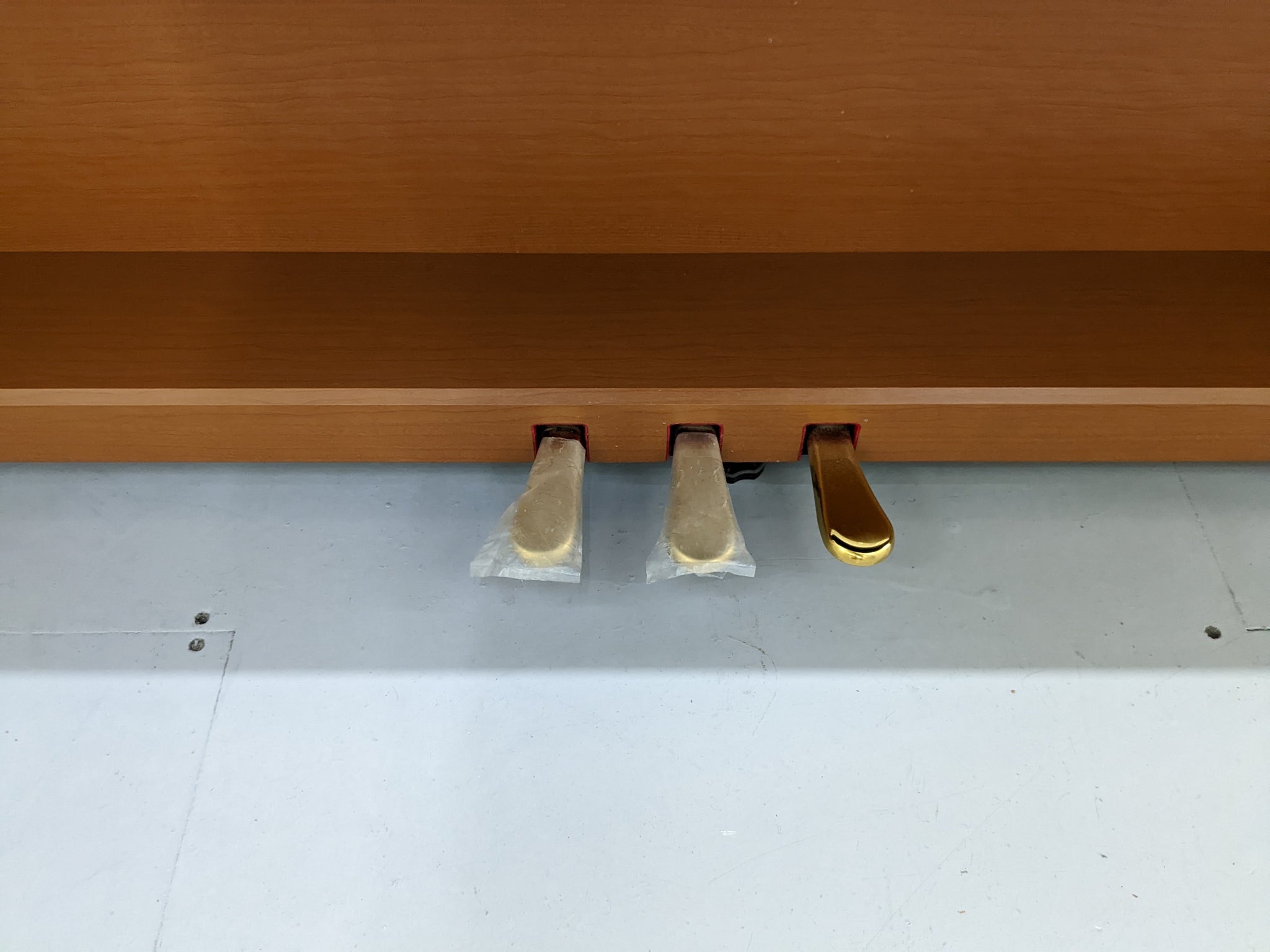 なごみん　23ブラウン Kawai digital piano CN23 In Cherry With matching stool stock