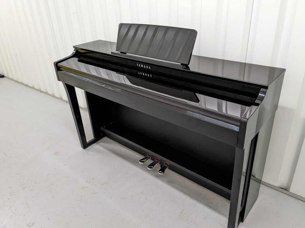 Yamaha Clavinova CLP-625PE digital piano gloss black polished ebony stock #22410