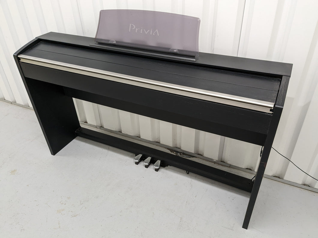 Casio Privia PX-730 Compact slimline Digital Piano in satin black. Stock no 22416