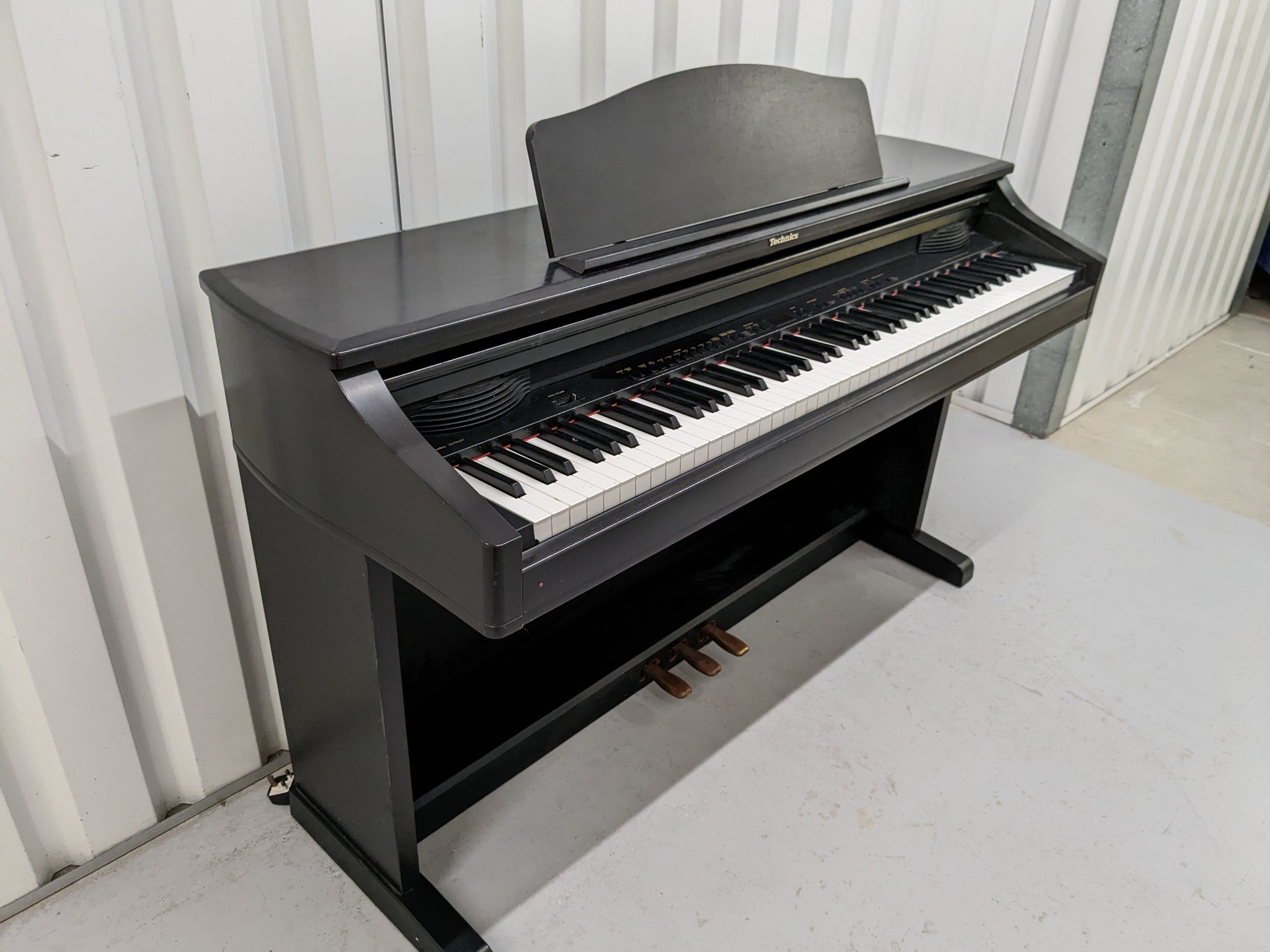 Technics SX-PX664 digital piano in black stock number 22415