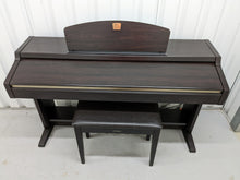 Load image into Gallery viewer, Yamaha Clavinova CLP-920 Digital Piano in rosewood, weighted keys stock nr 22434
