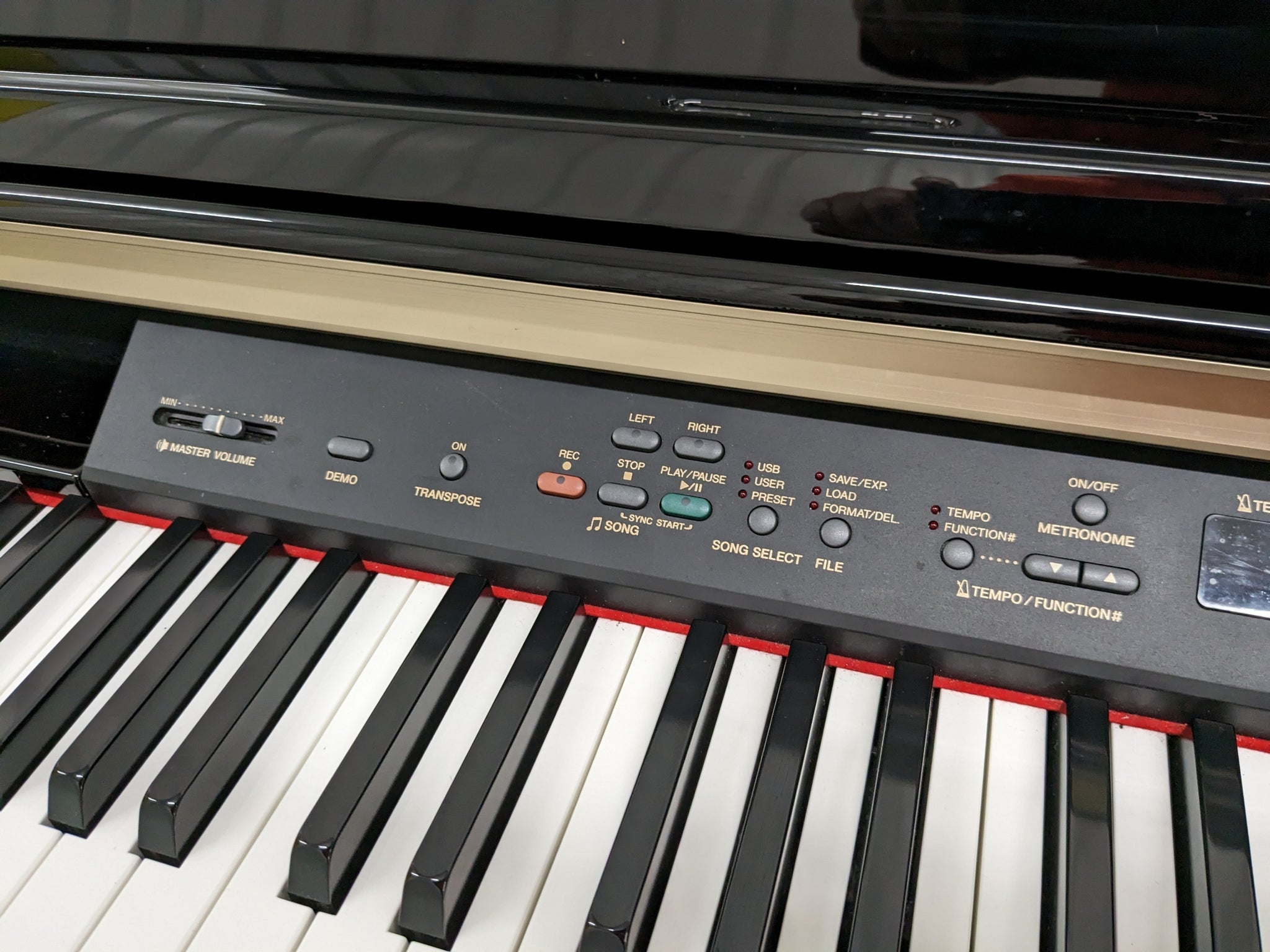 YAMAHA CLP-240PE ￥38,000-（本体代）