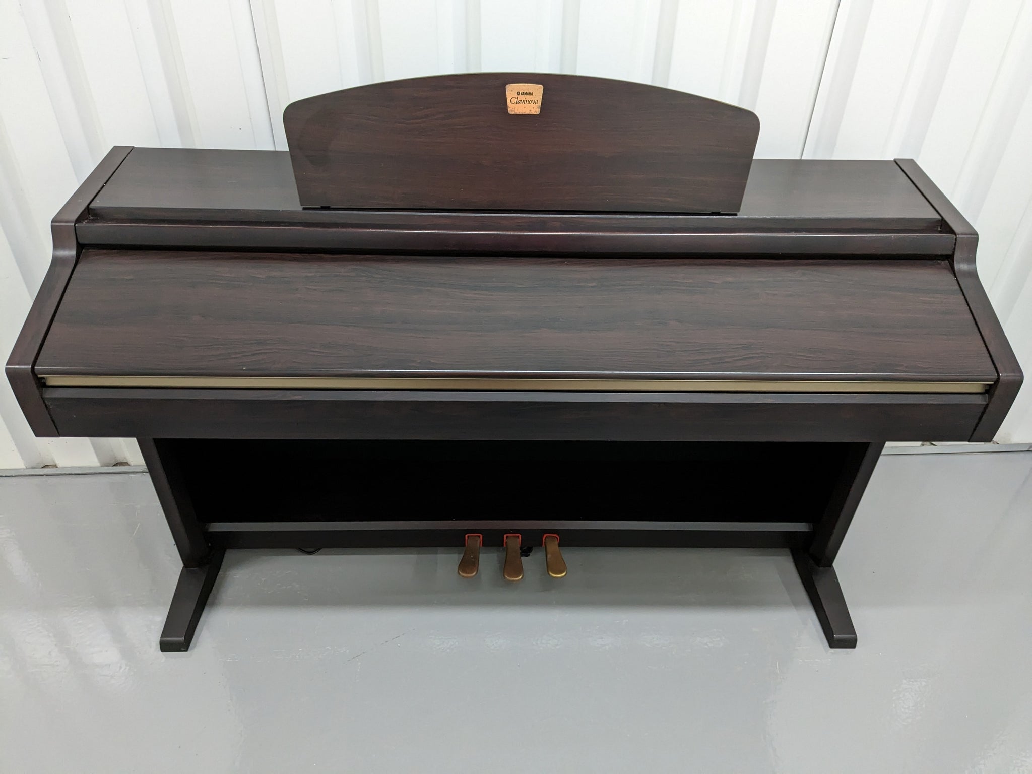 Yamaha Clavinova CLP-930 Digital Piano in dark rosewood stock # 23022 –  Sulinda Music