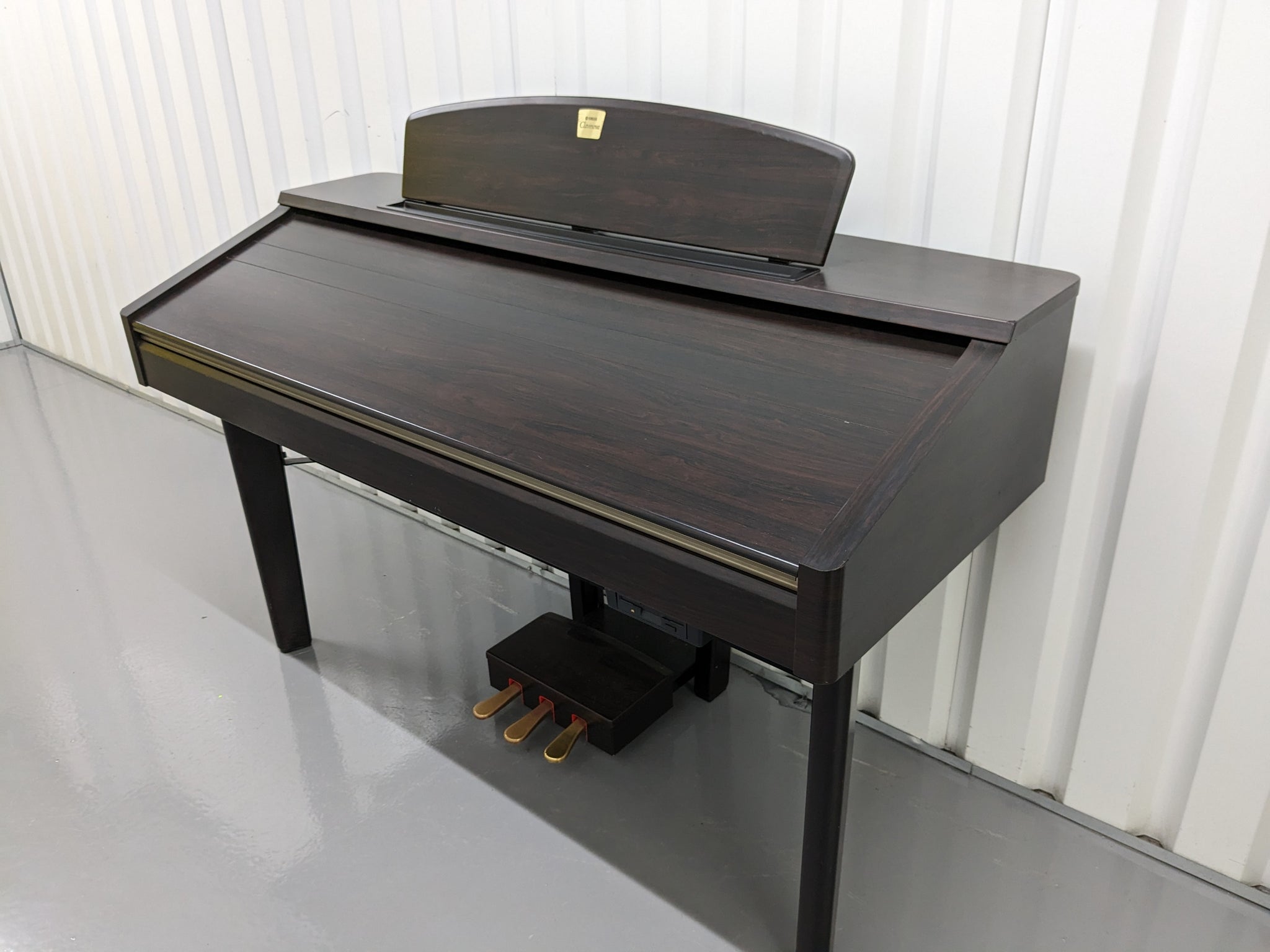 Yamaha Clavinova CVP-207 digital piano / arranger in rosewood. stock n –  Sulinda Music