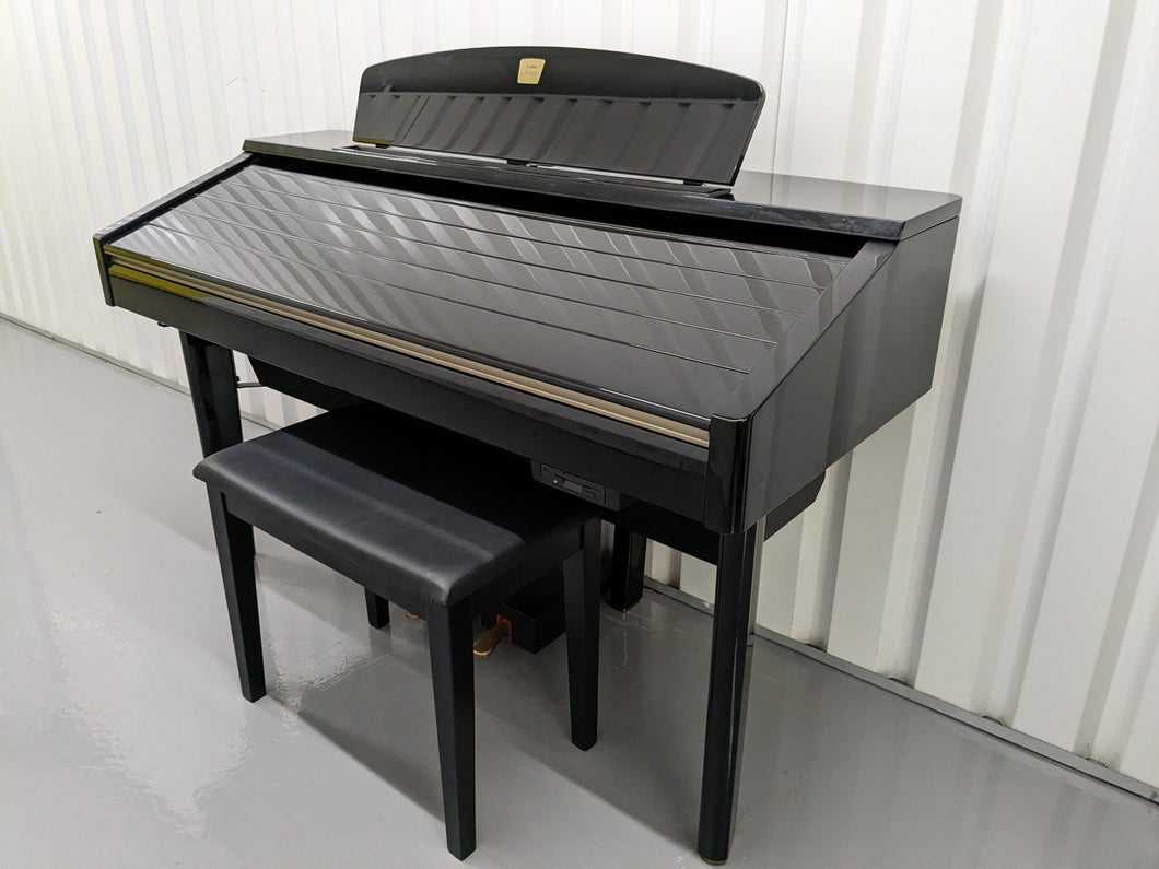 YAMAHA CLAVINOVA CVP-210PE DIGITAL PIANO + STOOL IN GLOSSY BLACK stock 23030