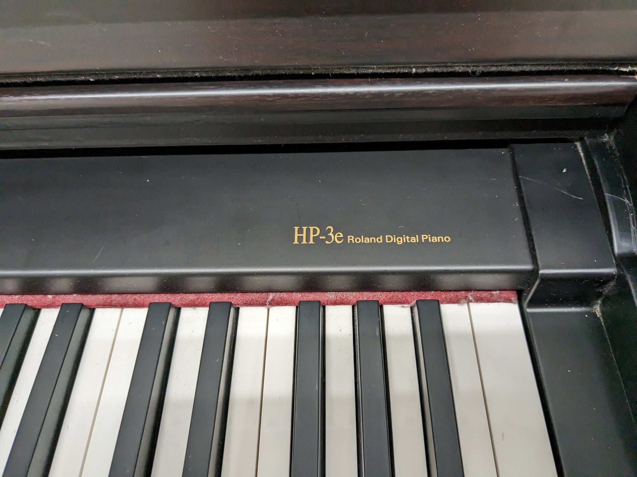 Roland HP 3E Digital Piano in dark rosewood Stock nr 23036 Sulinda Music
