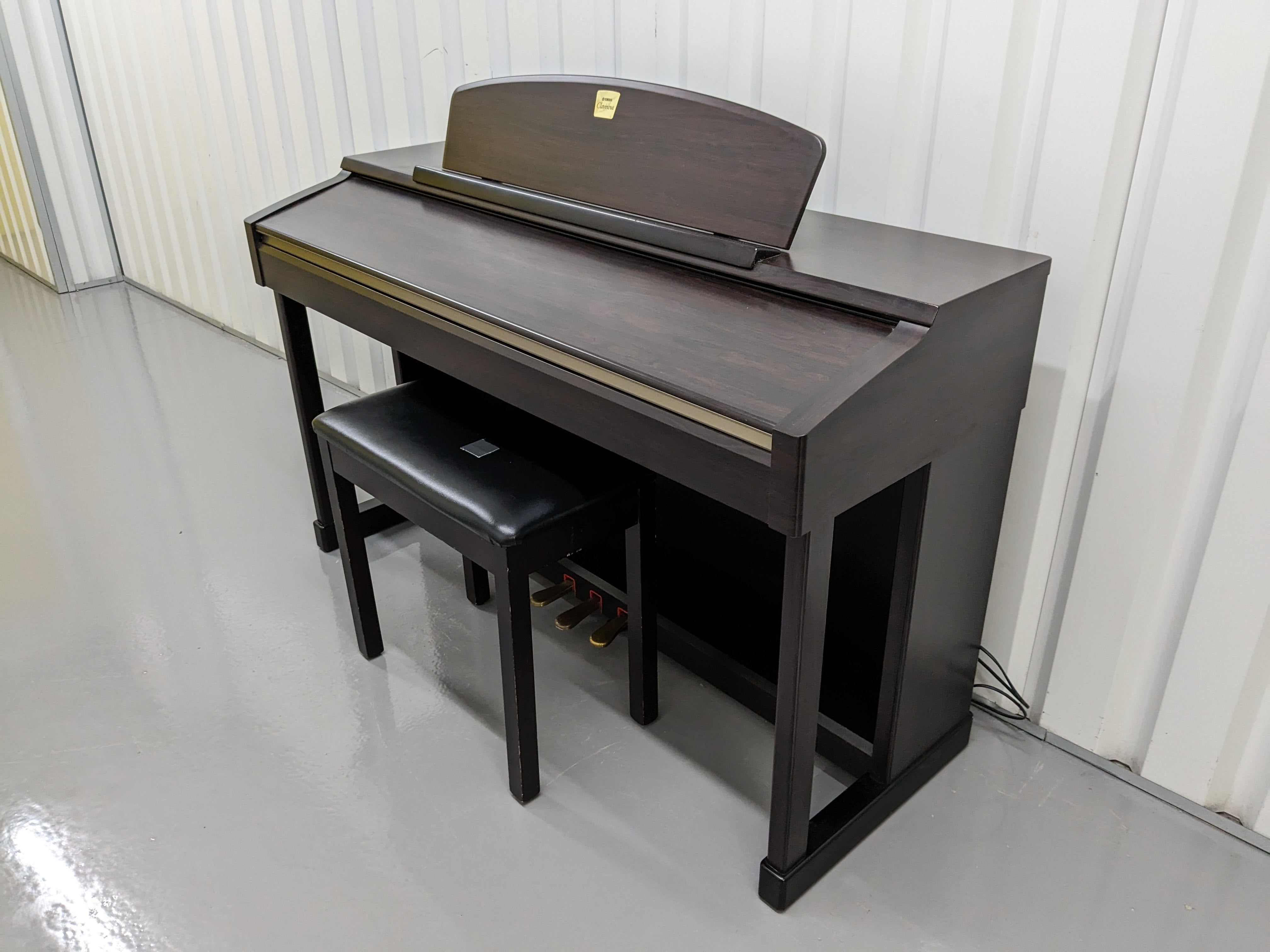 Yamaha Clavinova CLP-150 Digital Piano + stool in dark rosewood stock ...