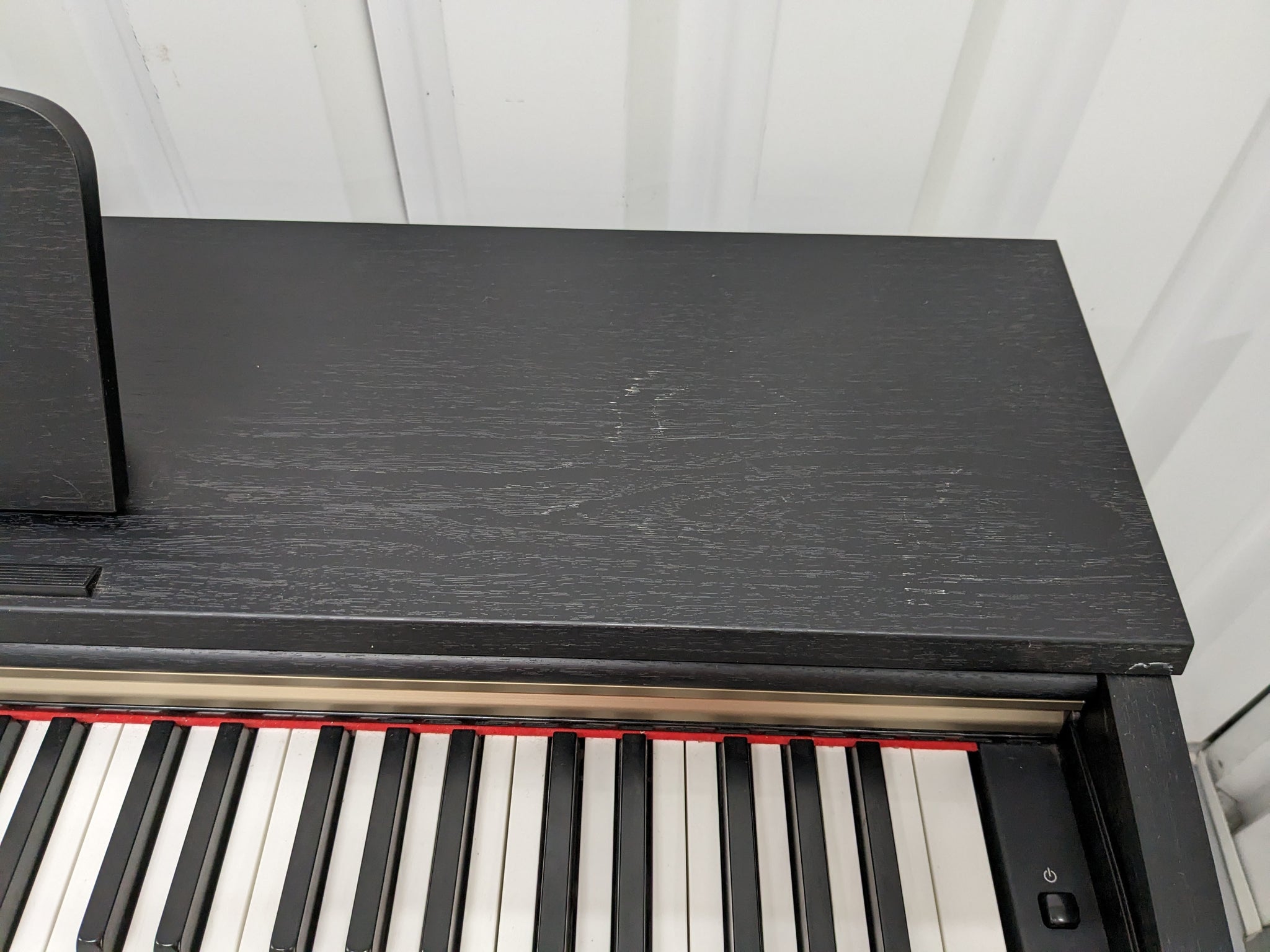 Yamaha Arius YDP-161 Digital Piano satin black clavinova keyboard