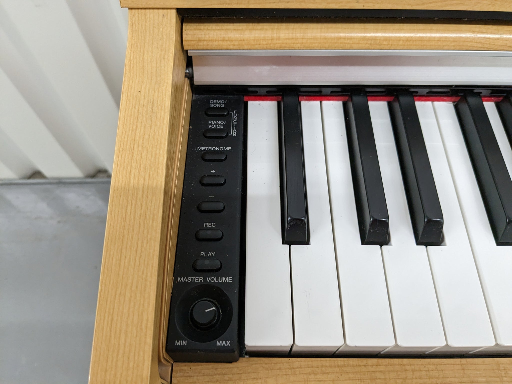 Yamaha Arius YDP-140 digital piano and stool in light oak