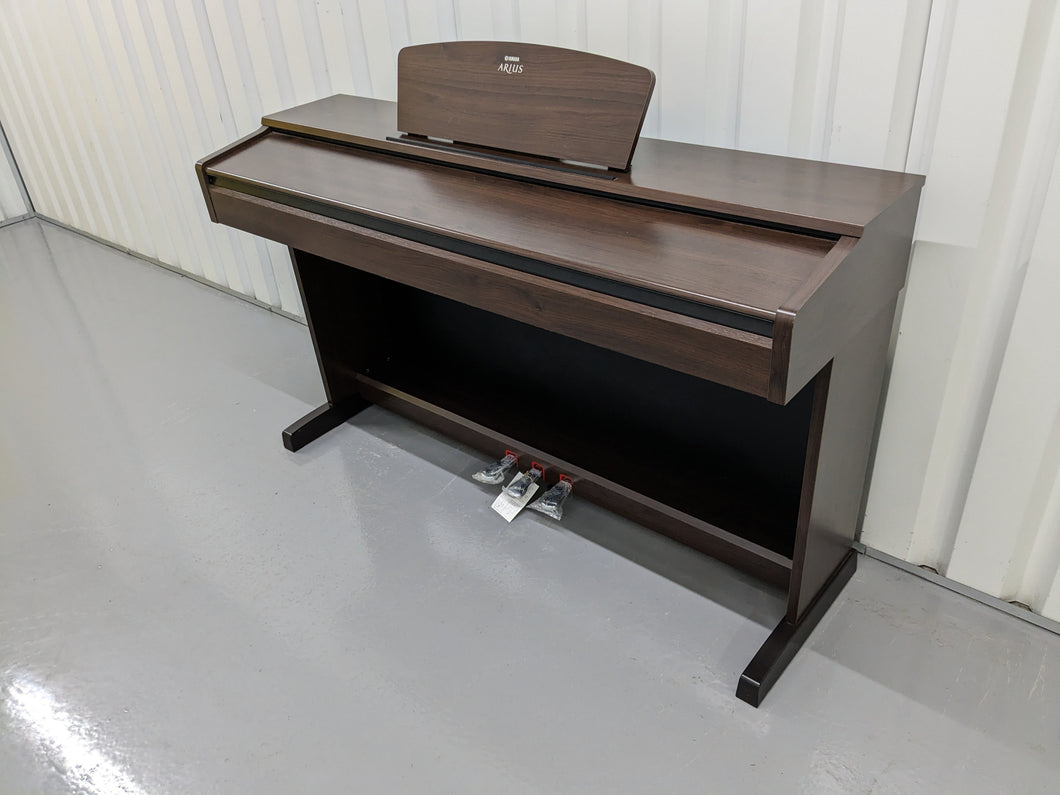 Yamaha Arius YDP-140 Digital Piano in rosewood finish stock number 23140
